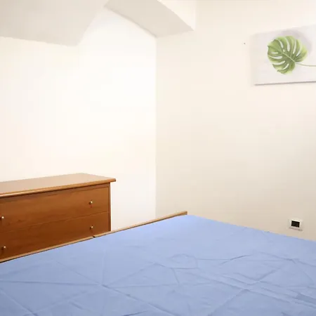 Corte Micetti 1- Centro Storico Apartament *