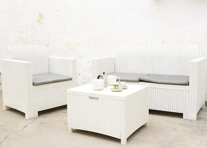 Corte Micetti 1- Centro Storico Apartamento *